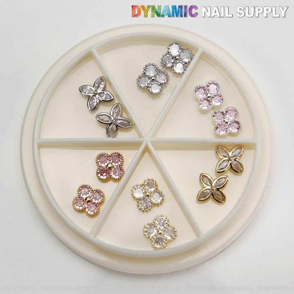 Salon Workflow with Four Leaf Clover Nail Charms